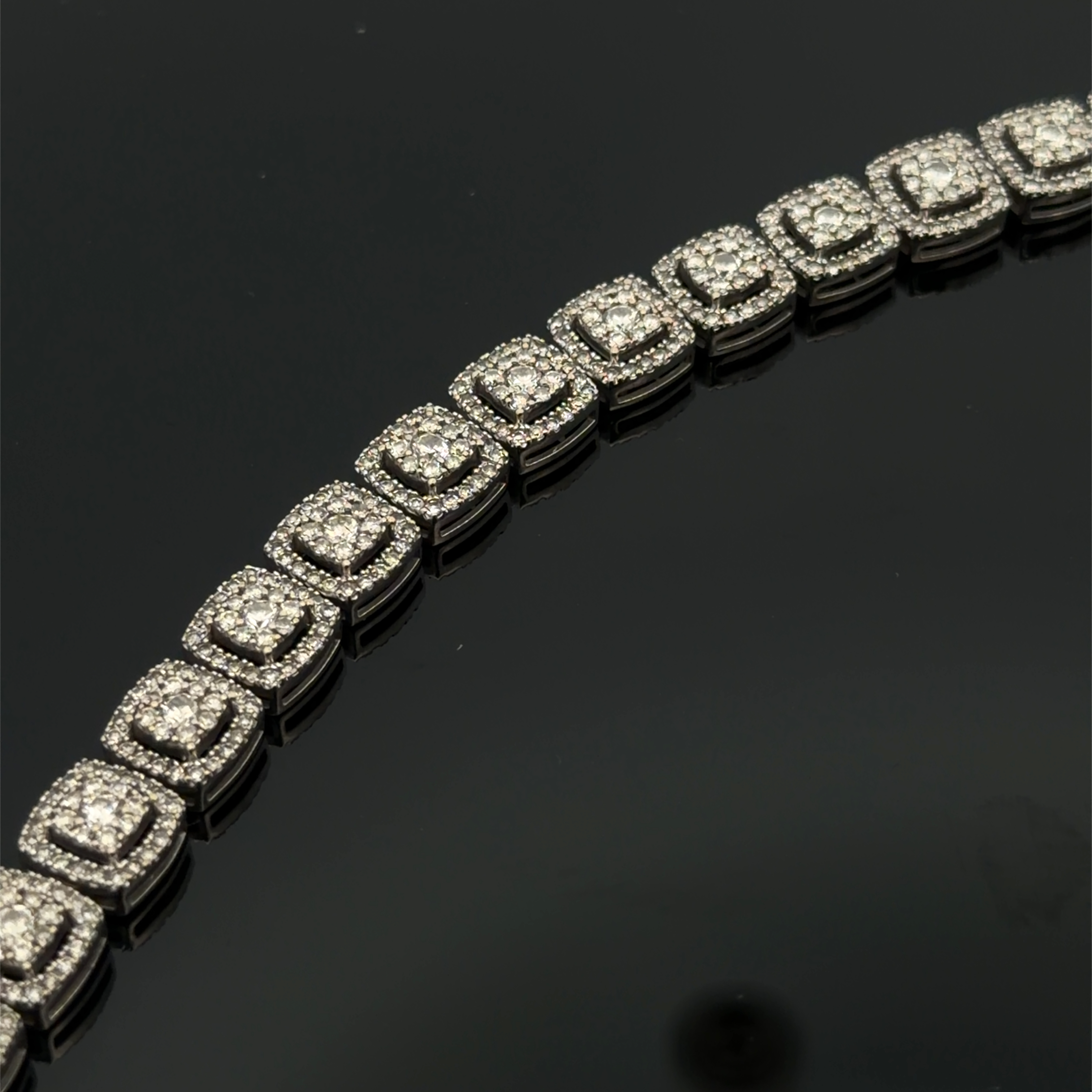 10K White Gold Diamond Cluster Bracelet