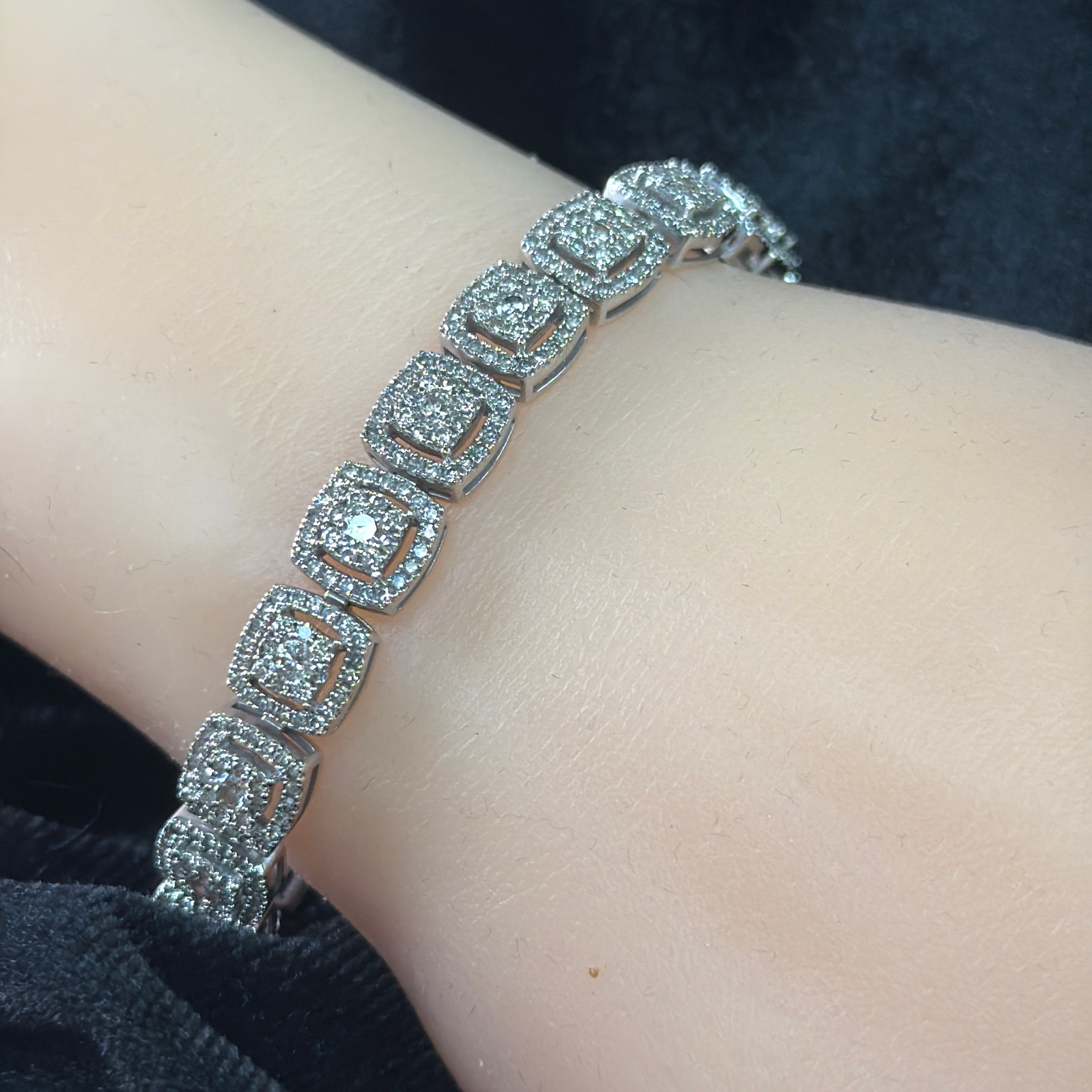 10K White Gold Diamond Cluster Bracelet