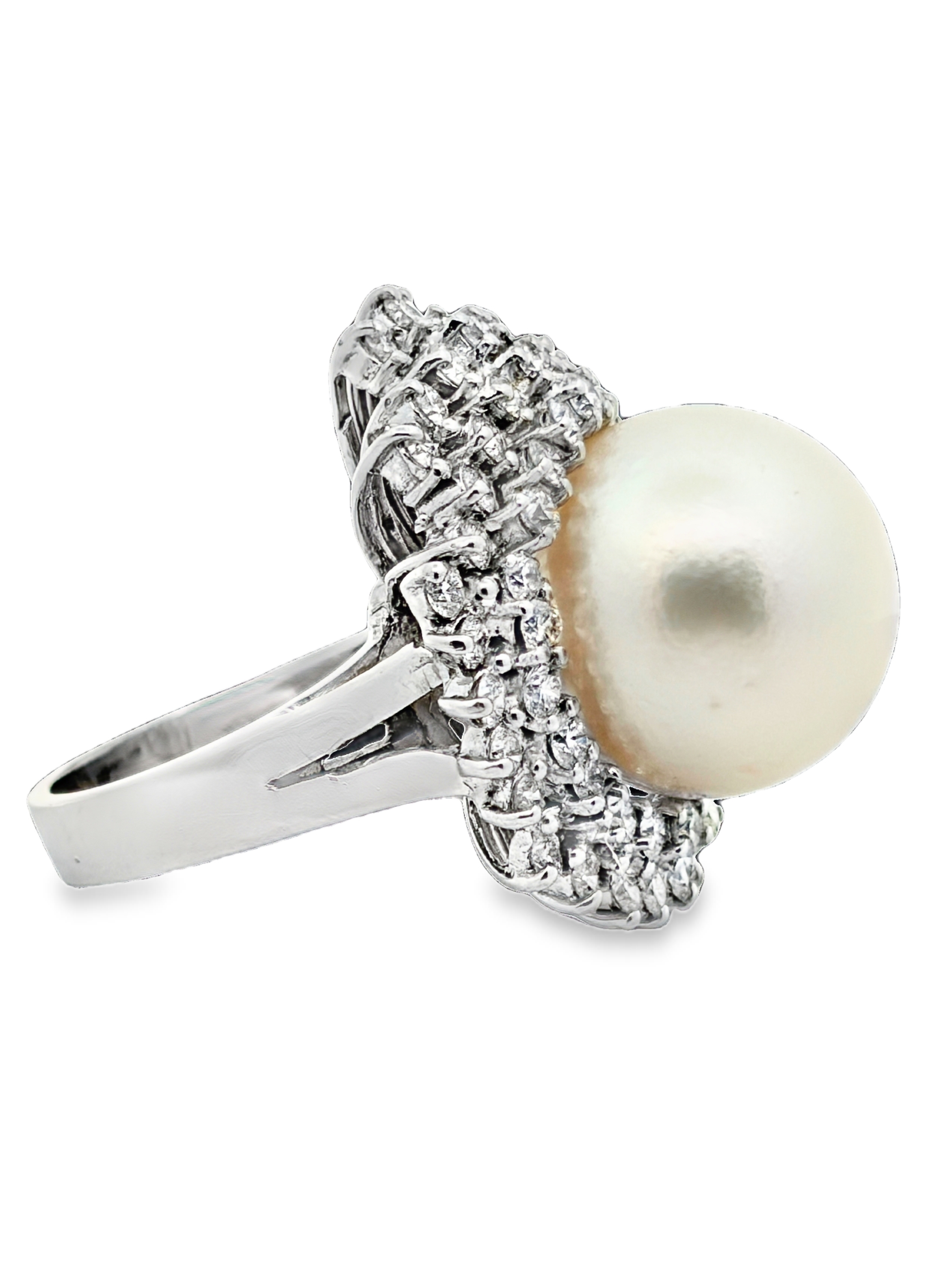 14K Natural South Sea Pearl & Diamond Ring