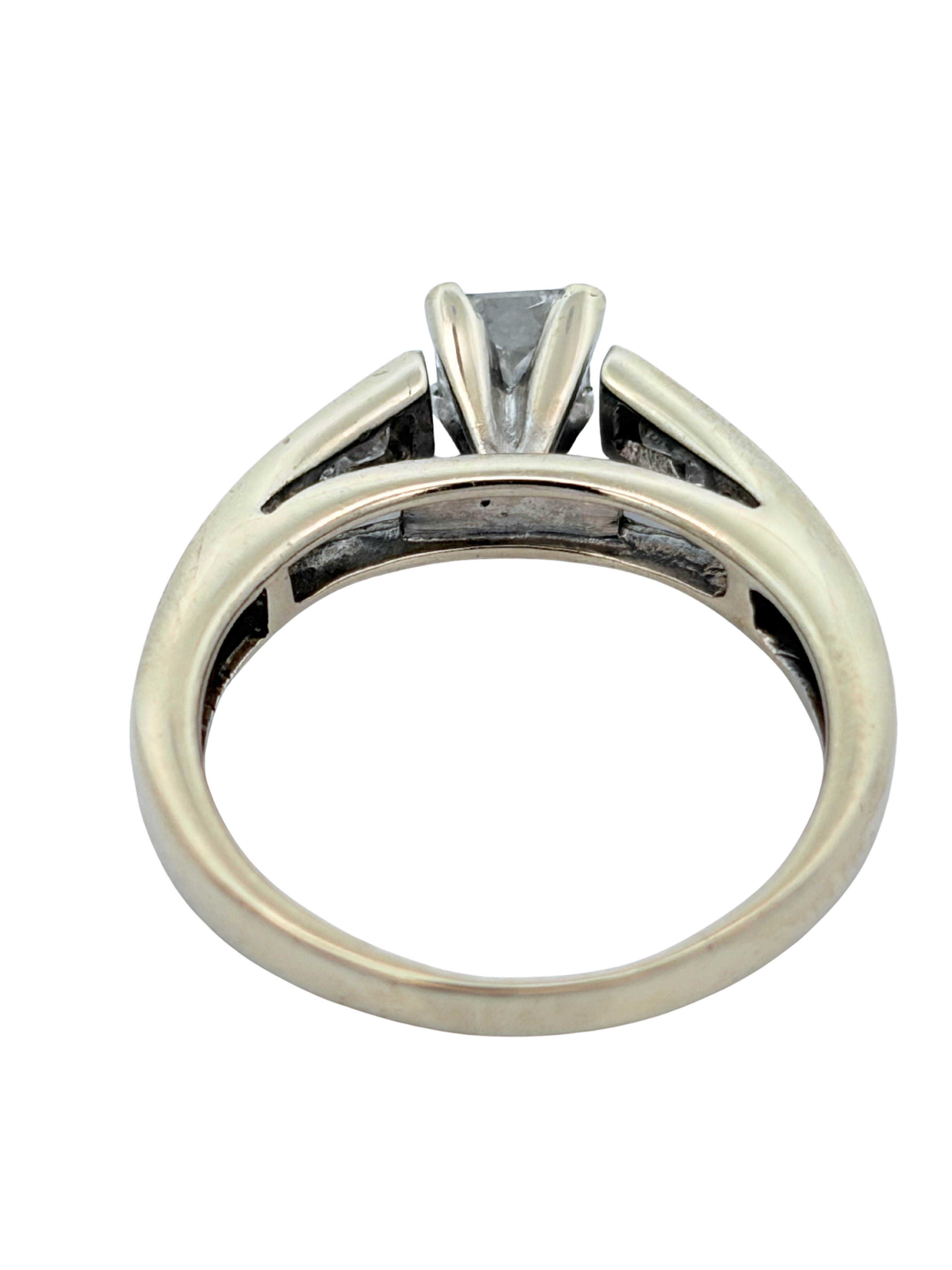 14K Princess Cut Diamond Engagement Ring