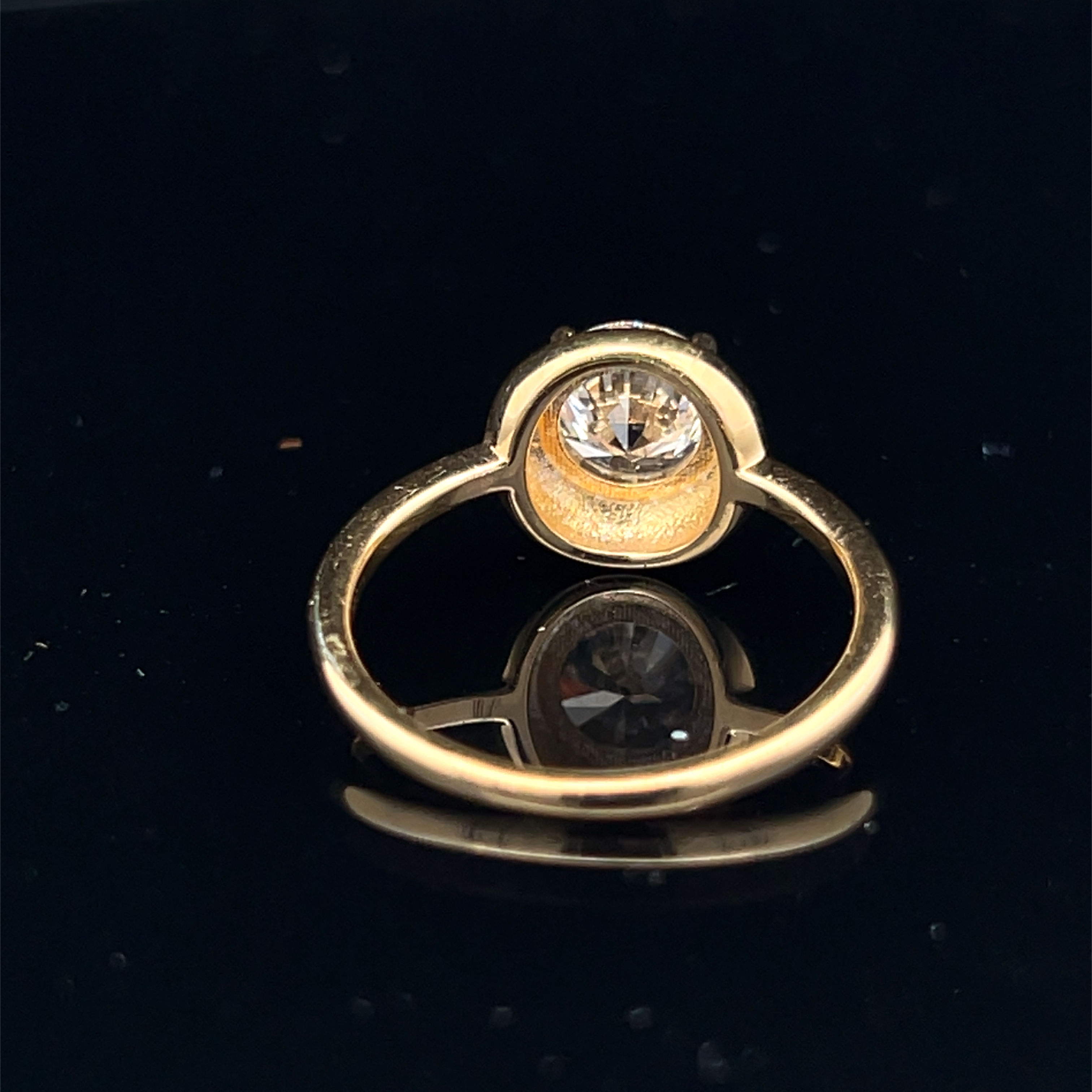 Solitaire Round-Cut Lab Grown Diamond Bezel-Prong Engagement Ring