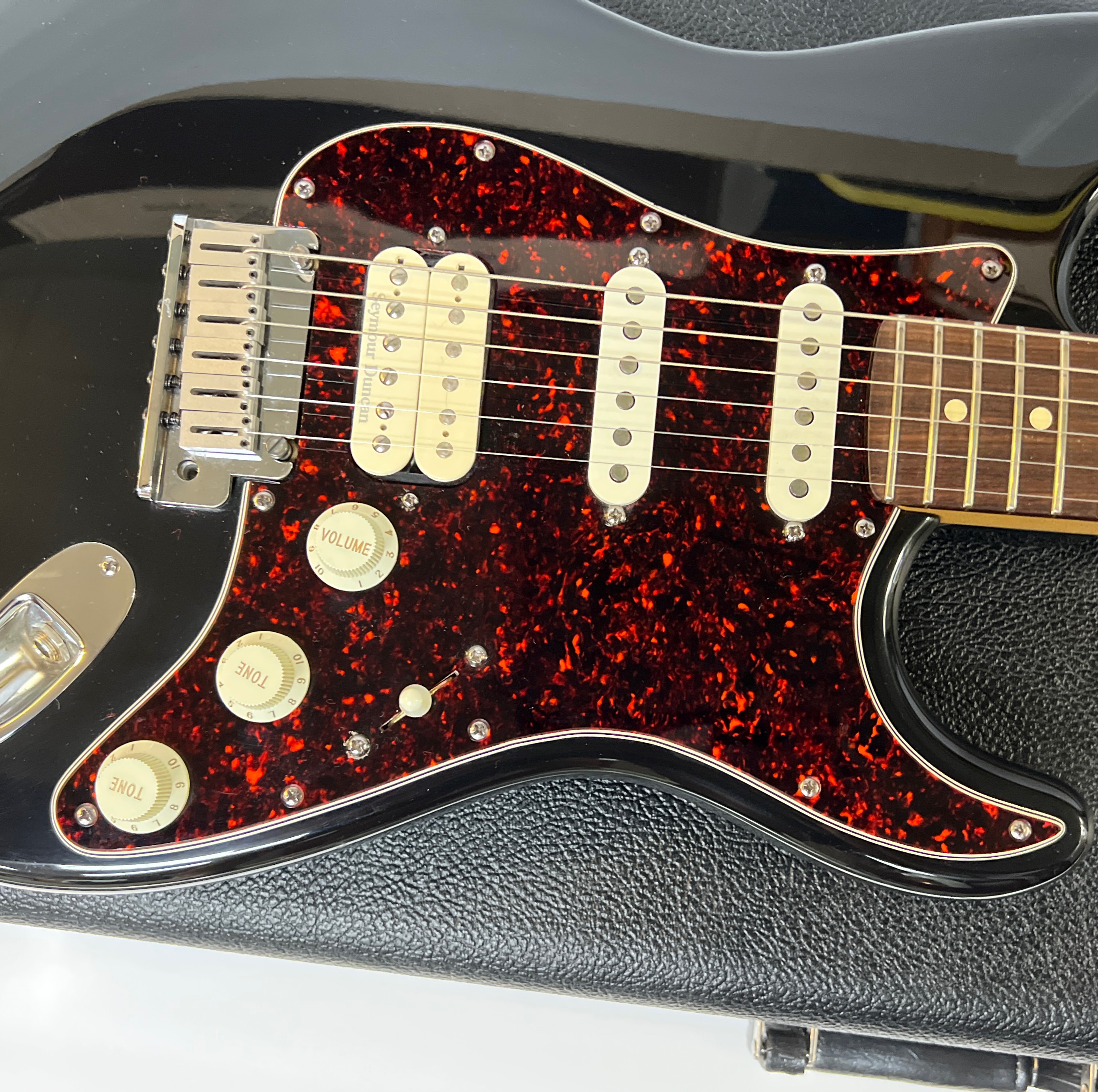 Fender American Standard Stratocaster HSS (1998) with Hard Case