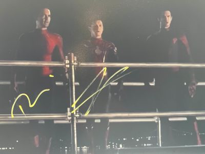 Spider-Man No Way Home cast signed photo autographed by Tobey Maguire and Andrew Garfield. 8x10 