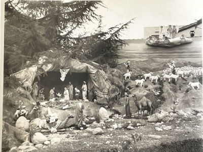 Nativity scene vintage photo. 10x8 inches