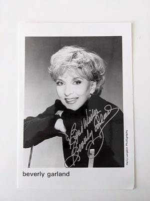 Decoy Beverly Garland signed photo. Beverly Garland signed photo