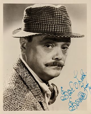 Bewitched Bernard Fox signed photo. Bernard Fox signed photo. 8x10 inches