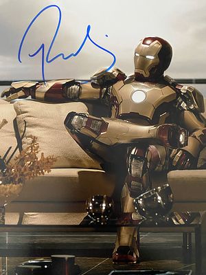 Ironman Robert Downey Jr signed photo. 8x10 inches