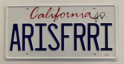 Entourage Jeremy Piven signed license plate- JSA. Entourage Jeremy Piven signed "ARISFRR"