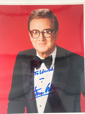 TV host Steve Allen signed photo. 8x10 inches