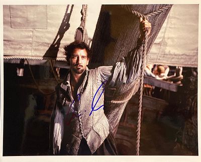 Elizabeth: The Golden Age Clive Owen signed movie photo. Elizabeth: The Golden Age signed movie 