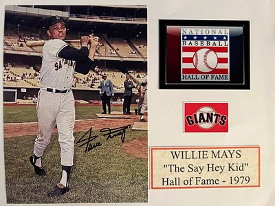 Willie Mays signed photo. 8x10 inches