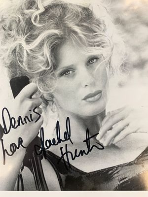 Supermodel Rachel Hunter signed photo. Rachel Hunter signed photo. 8x10 inches