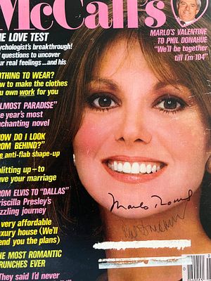 Marlo Thomas and Phil Donahue signed magazine