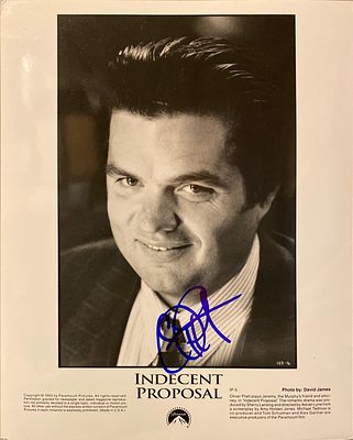 Indecent Proposal signed movie photo autographed by Oliver Platt. 8x10 inches