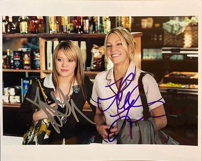The Perfect Man Hilary Duff and Heather Locklear signed movie photo. The Perfect Man signed 