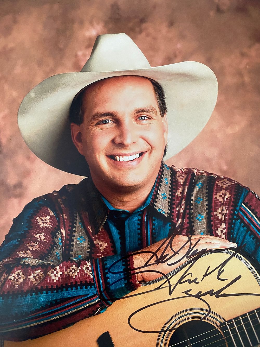 Garth Brooks signed photo. 8x10 inches