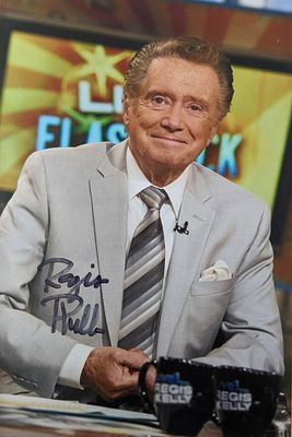 Talk Show Host Regis Philbin signed photo card. Regis Philbin signed photo card