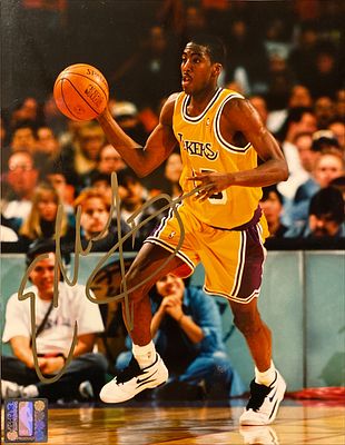 LA Laker Eddie Jones signed photo. Eddie Jones signed photo. 8x10 inches