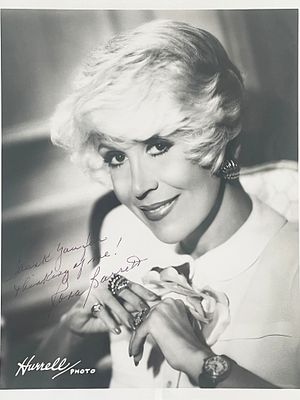 Gossip Columnist Rona Barrett signed photo. Rona Barrett signed photo. 8x10 inches