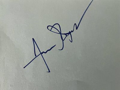 Dukes of Hazzard Tom Wopat signature cut. 4 x 6 inch