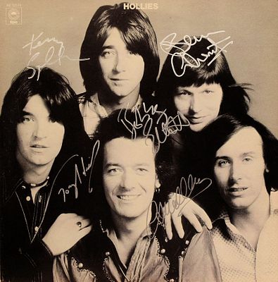 The Hollies signed album. The Hollies 1974 self-titled album autographed by Terry Sylvester 
