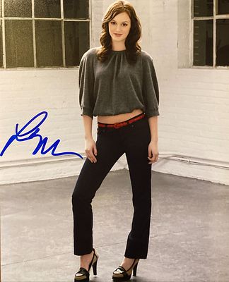 Gossip Girl Leighton Meester signed photo. Leighton Meester signed photo. 8x10 inches