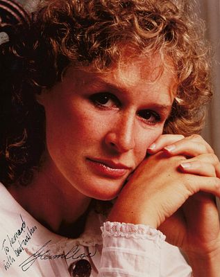 Fatal Attraction Glenn Close signed photo. Glenn Close signed photo. 8x10 inches