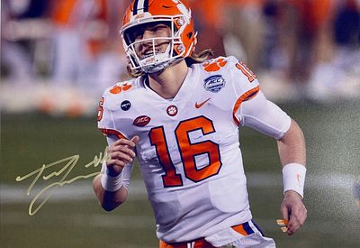 Clemson Tigers Trevor Lawrence facsimile signed photo. Clemson Tigers facsimile signed photo 