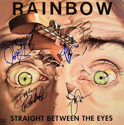 Rainbow signed Straight Between The Eyes album. Rainbow 1982 Straight Between The Eyes signed 