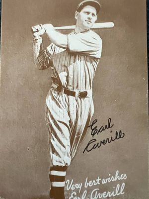 HOF Cleveland Indians Earl Averill Signed Postcard. 3 x 5 inch