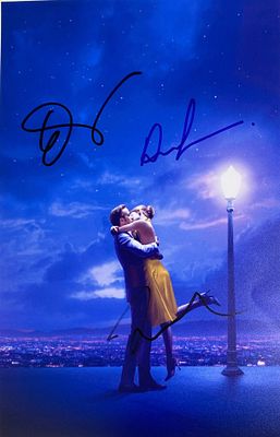 LaLa Land cast facsimile signed movie photo. LaLa Land facsimile signed movie photo autographed 