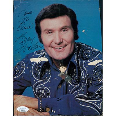 Country singer Billy Walker signed photo. JSA Authenticated. Country singer Billy Walker cut 