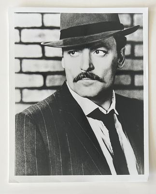 Stacy Keach photo. 8x10 inches