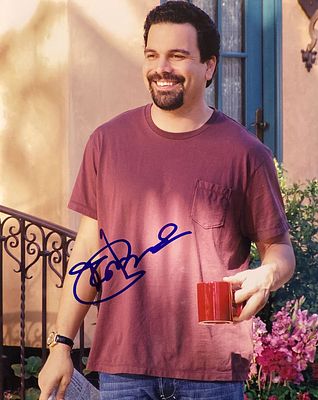 Desperate Housewives Ricardo Antonio Chavira signed photo. Desperate Housewives signed photo 