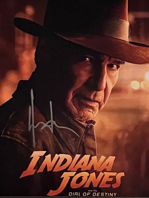 Indiana Jones Harrison Ford signed photo. 8x10 inches