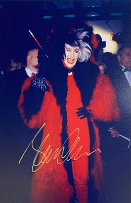 101 Dalmatians Cruella de Vil Glenn Close facsimile signed movie photo. 101 Dalmatians Cruella 