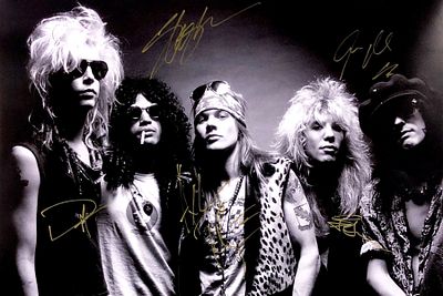 Guns N' Roses facsimile signed photo autographed by Axl Rose, Slash, Izzy Stradlin, Duff 