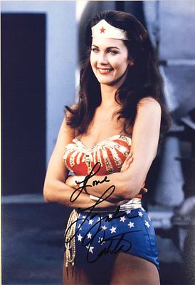 Wonder Woman Lynda Carter facsimile signed photo. Wonder Woman signed photo autographed by Lynda 
