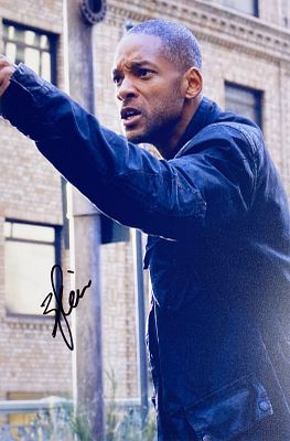 I Am Legend Will Smith facsimile signed movie photo. I Am Legend Will Smith facsimile signed 