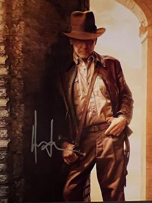 Indiana Jones Harrison Ford signed photo. 8x10 inches