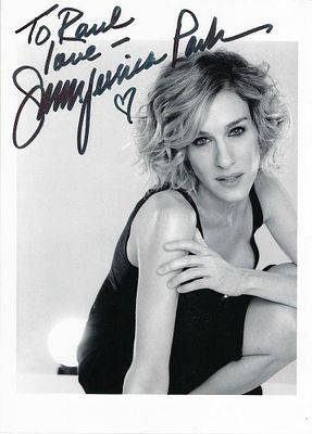 Sarah Jessica Parker signed Sex and The City photo. Sarah Jessica Parker signed photo. 5x7 inches