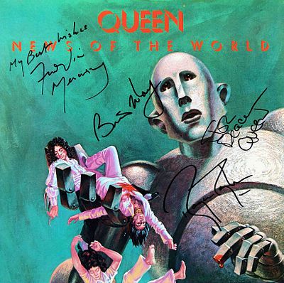 Queen signed "News Of The World" album. Queen 1976 "News Of The World" album autographed by 