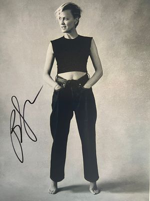 House of Cards Robin Wright signed photo. Robin Wright signed photo. 8x10 inches