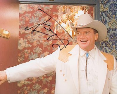 Austin Powers Tom Arnold signed movie photo. 8x10 inches