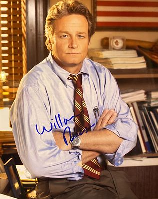 Boy Meets World William Russ signed photo. William Russ signed photo. 8x10 inches