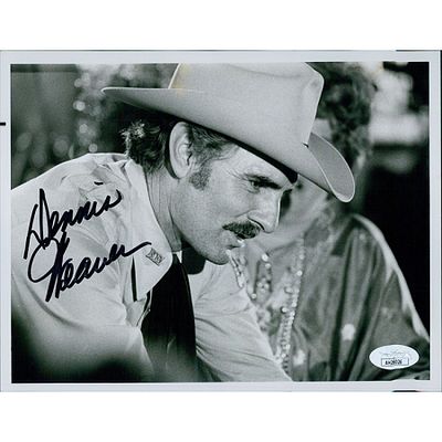 Gunsmoke Dennis Weaver signed photo. JSA Authenticated. Dennis Weaver 7x9 glossy finish photo 