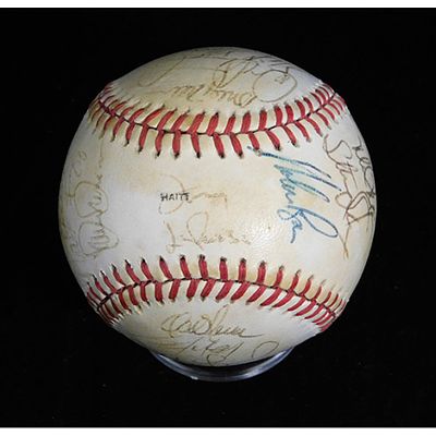1989 All-Stars Signed Baseball by 29 JSA Authenticated Nolan Ryan Kirby Puckett. Signed 1989 All 