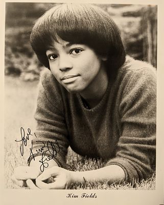 Different Strokes Kim Fields signed photo. Kim Fields autographed photo 8x10 inches
