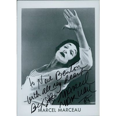 Mime Bip The Clown Marcel Marceau Signed 5x7 Glossy Photo JSA Authenticated. Signed Marcel 