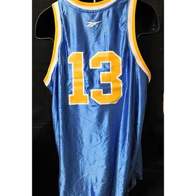 UCLA Bruins Bill Walton Signed Jersey. Basketball jersey featuring Bill Walton for the UCLA 